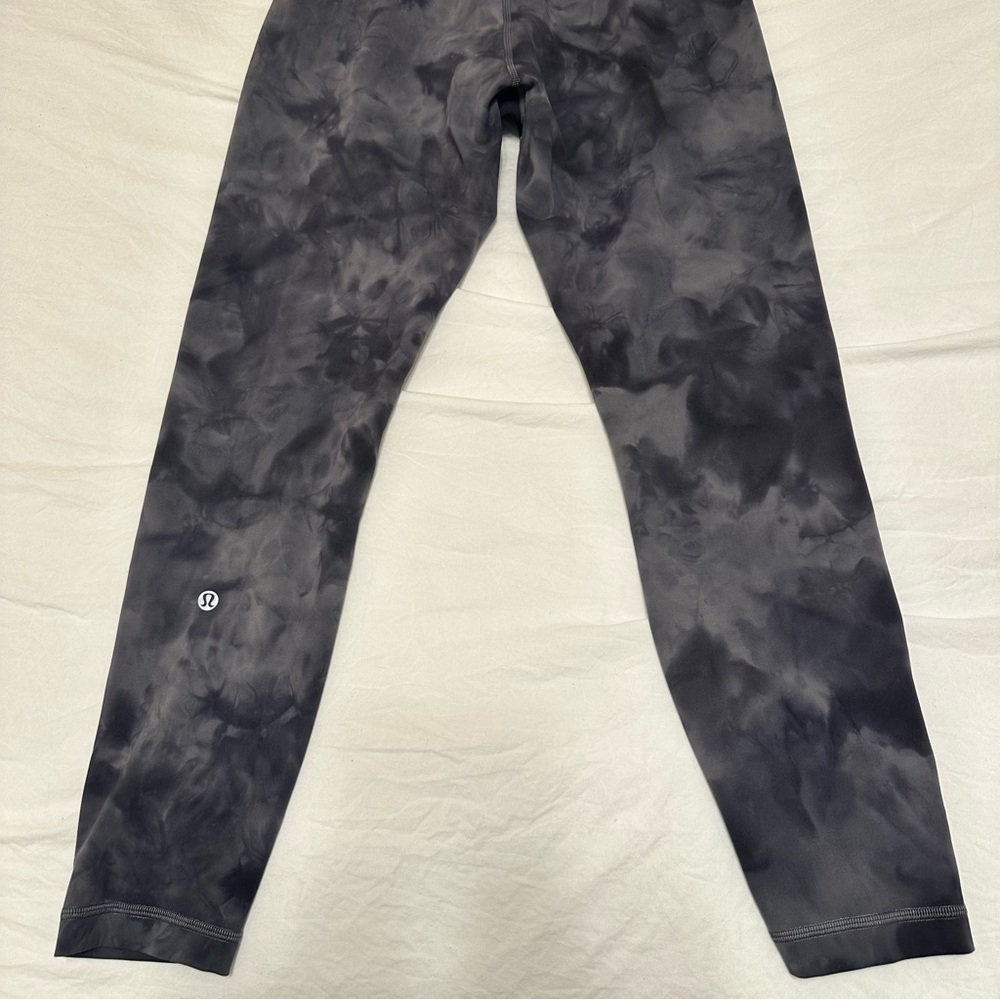 Wunder Under Lululemon Leggings - Picture 2 of 4
